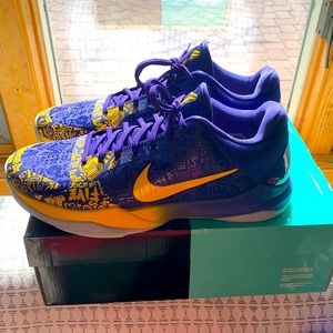 Kobe 5 rings